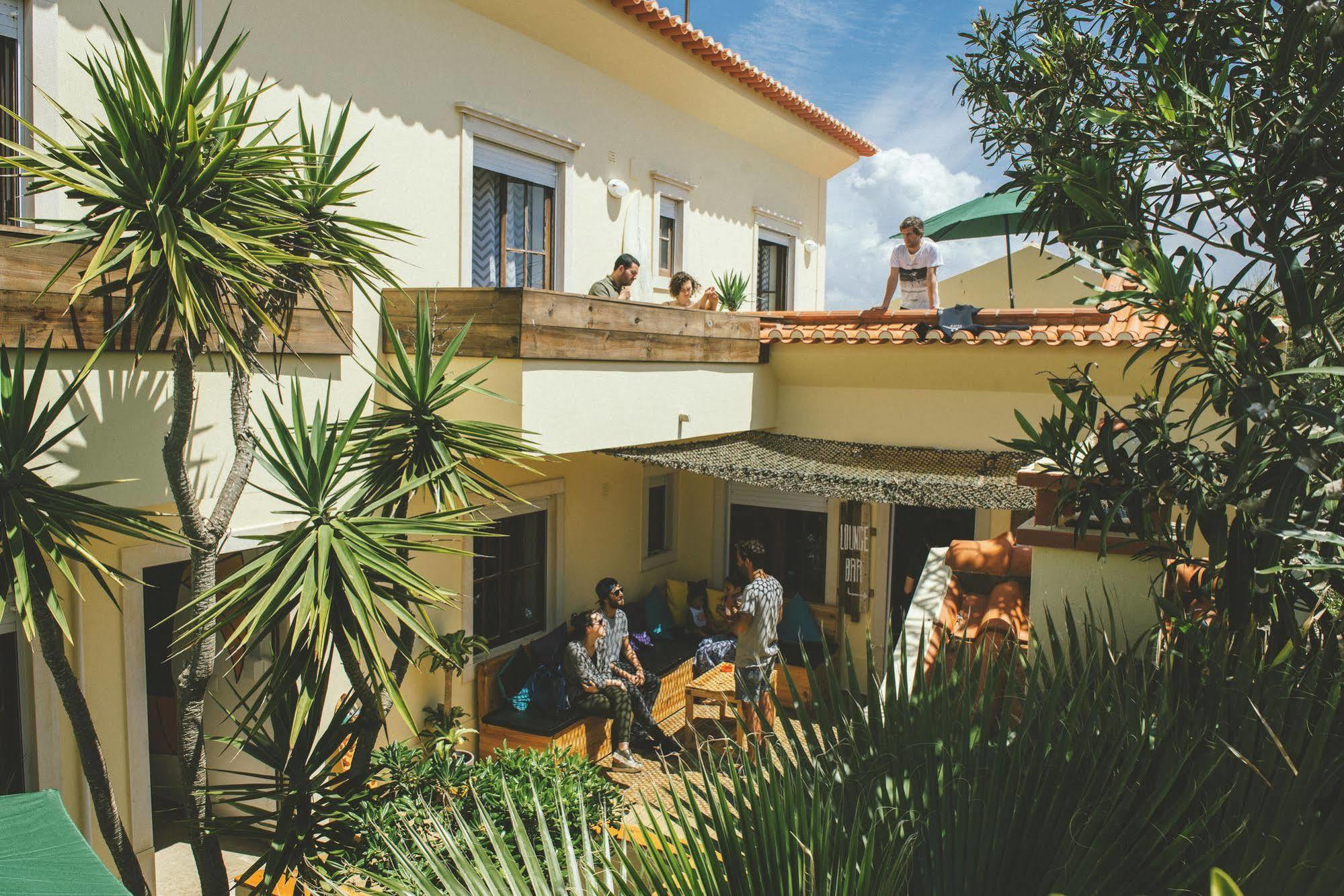 Cliff Surf House Hostel ซานตาครูซ ภายนอก รูปภาพ