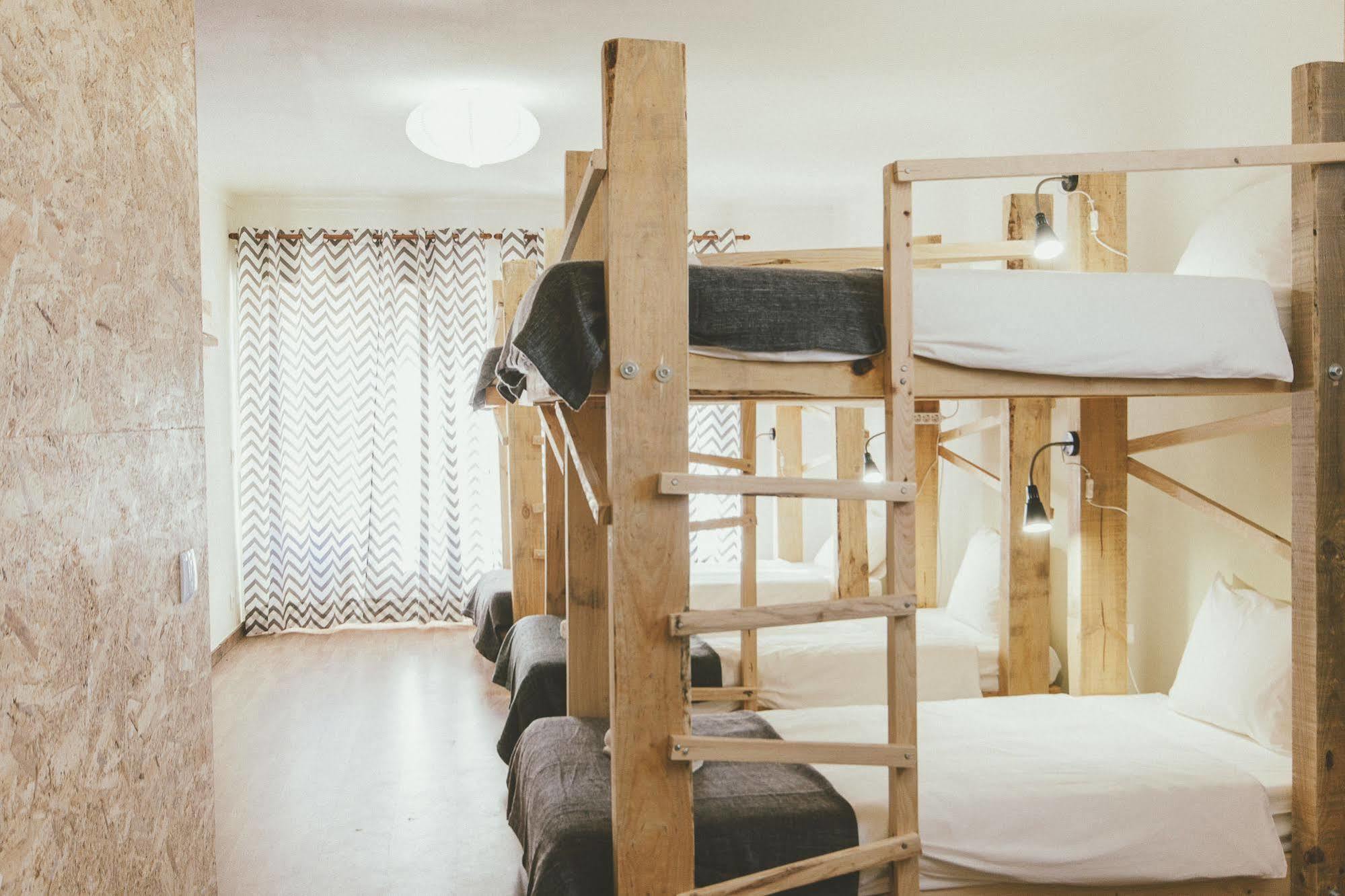 Cliff Surf House Hostel ซานตาครูซ ภายนอก รูปภาพ